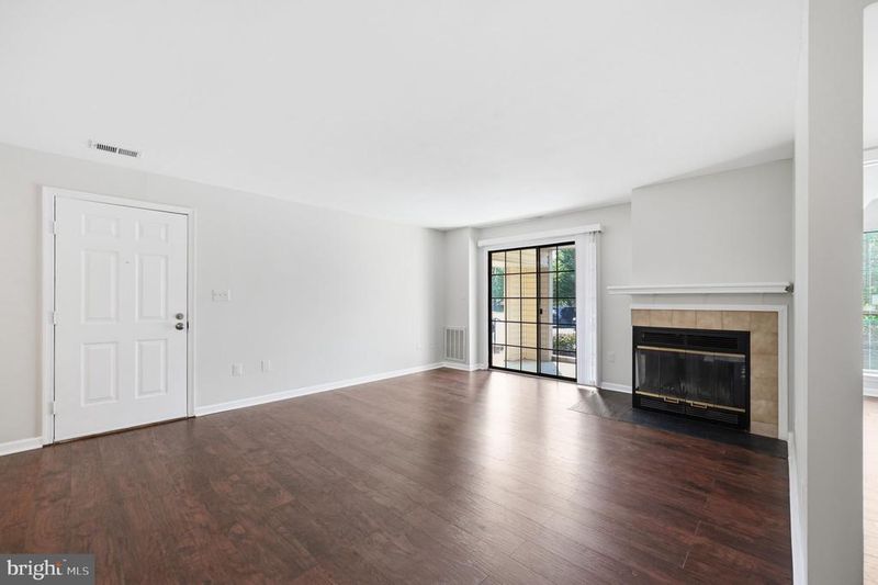 6911 Mary Caroline Cir #A, Alexandria, VA 22310