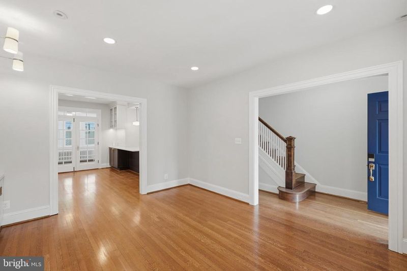 3839 Beecher St NW, Washington, DC 20007