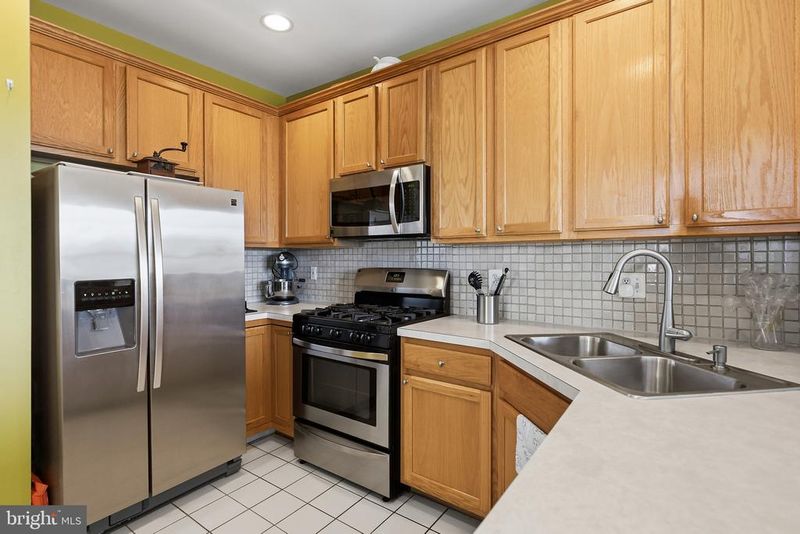 6325 Eagle Ridge Ln #29 A, Alexandria, VA 22312