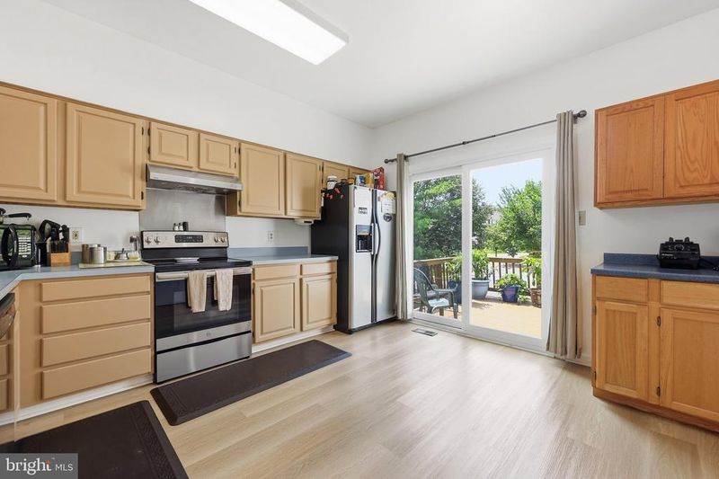 103 Toll House Ct, Frederick, MD 21702