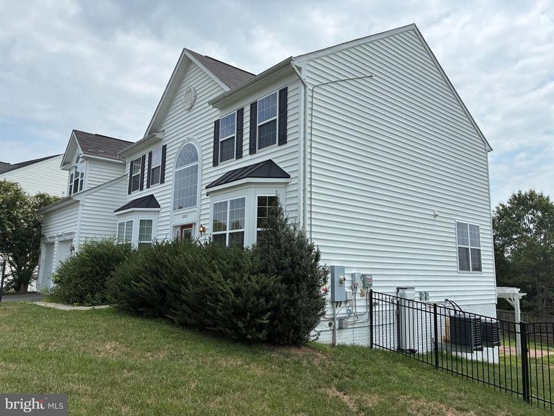 16245 Chase Eagle Ln, Woodbridge, VA 22191
