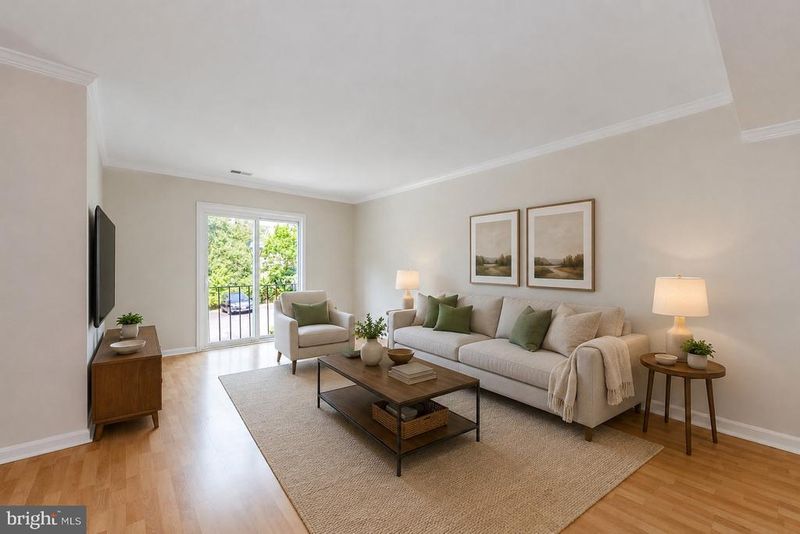 4627 Logsdon Dr #51, Annandale, VA 22003