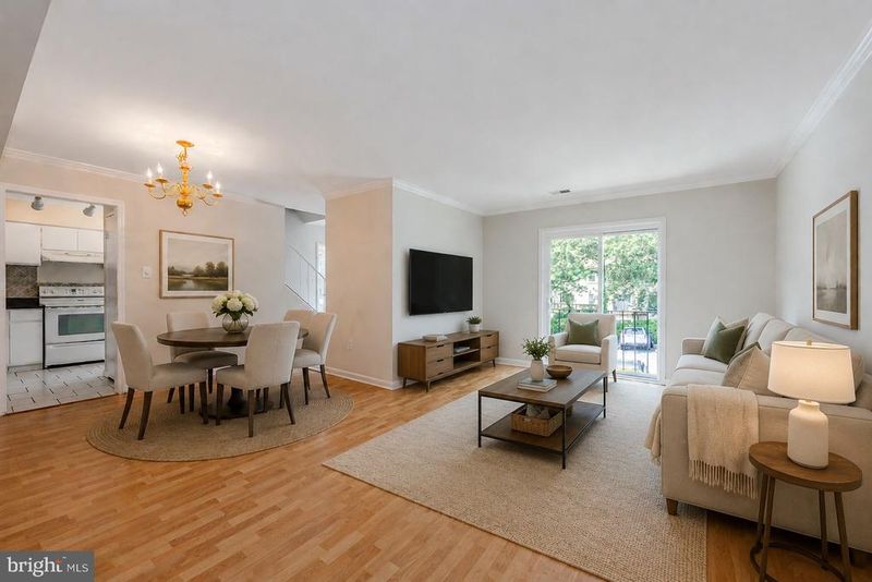 4627 Logsdon Dr #51, Annandale, VA 22003