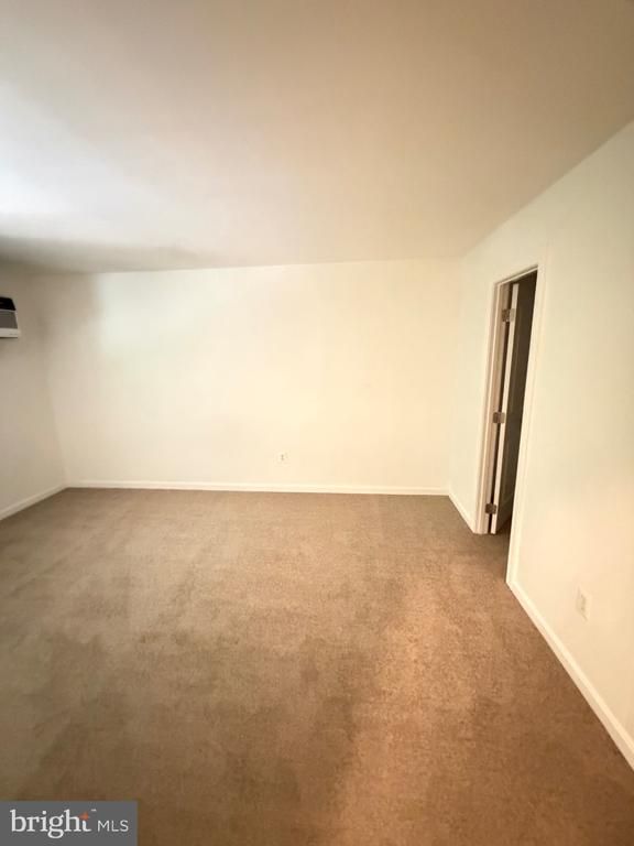 3107 Naylor Rd SE #301, Washington, DC 20020