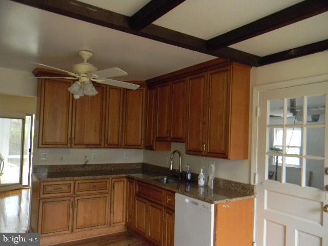 4320 Wakefield Dr, Annandale, VA 22003