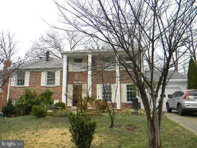 4320 Wakefield Dr, Annandale, VA 22003