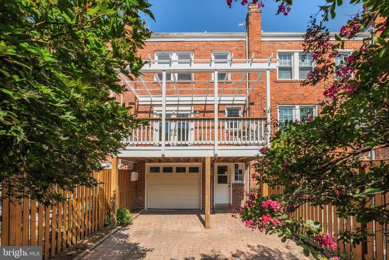 1410 Mount Vernon Ave, Alexandria, VA 22301