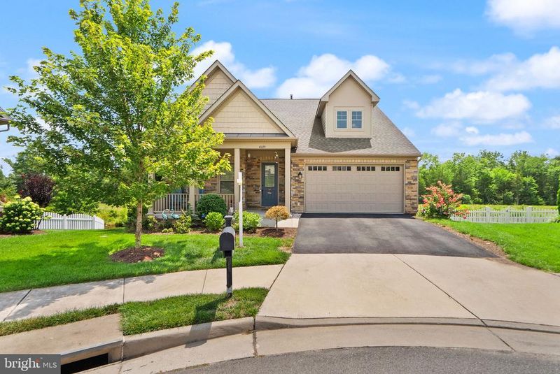 41699 Brookebourough Ct, Aldie, VA 20105