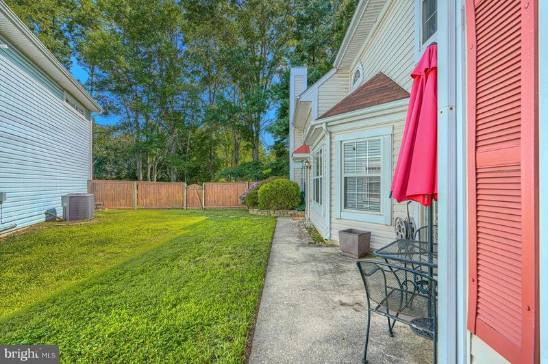 13611 Gresham Ct, Bowie, MD 20720