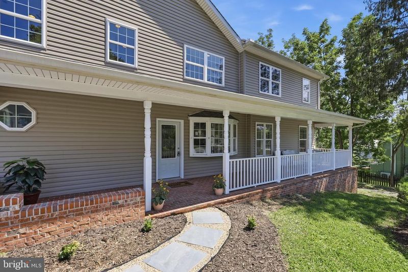 4719 Mussetter Rd, Ijamsville, MD 21754