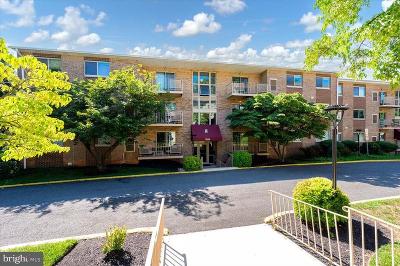 7054 Eastern Ave NW #304, Washington, DC 20012