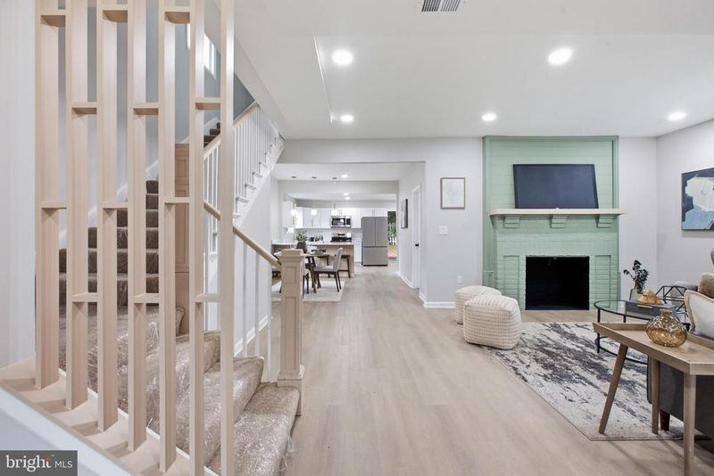 5005 Hollywood Rd, College Park, MD 20740