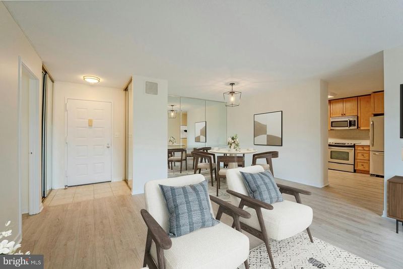 8340 Greensboro Dr #225, Mclean, VA 22102