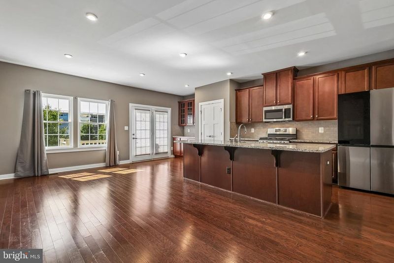 18002 Red Cedar Rd, Dumfries, VA 22026
