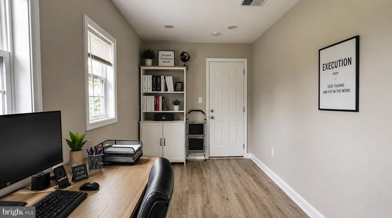 9001 Hollow Rd, Middletown, MD 21769