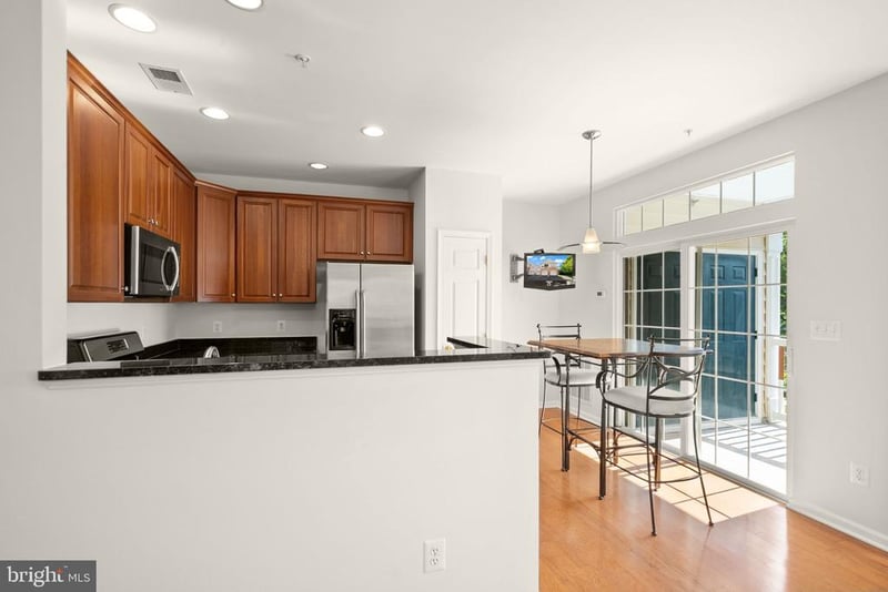 43920 Hickory Corner Ter #114, Ashburn, VA 20147