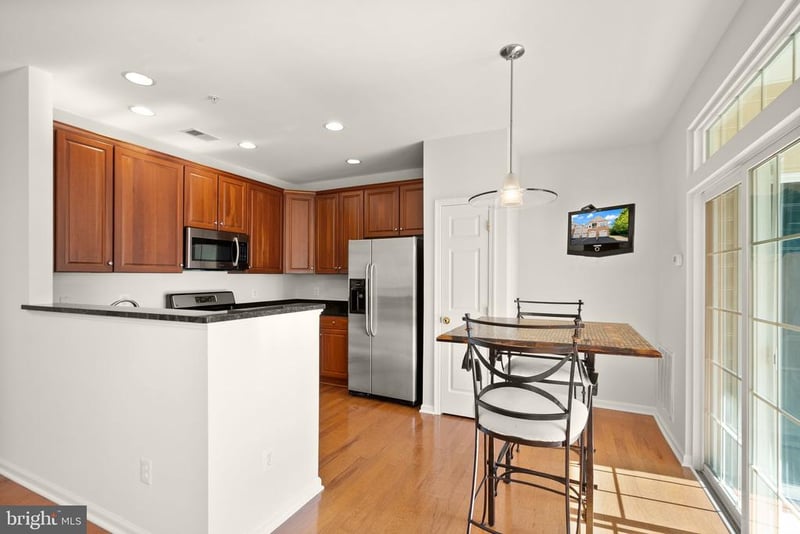 43920 Hickory Corner Ter #114, Ashburn, VA 20147