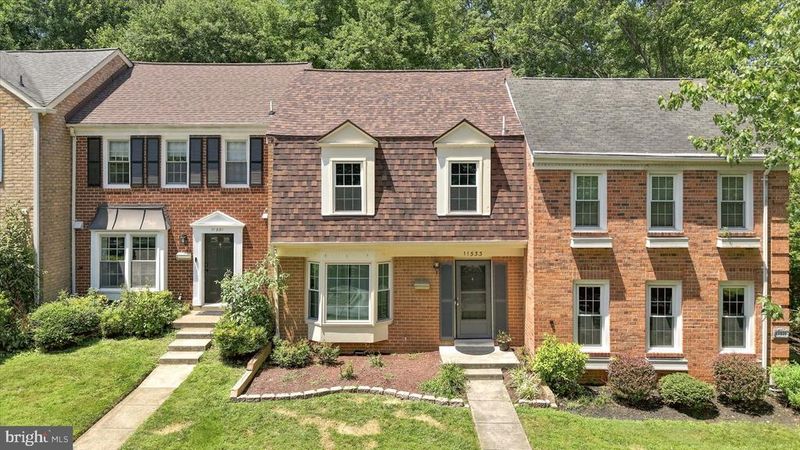 11533 Pine Cone Ct, Reston, VA 20191