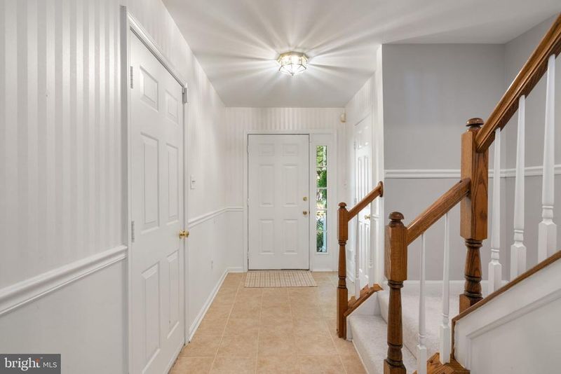 45477 Baggett Ter, Sterling, VA 20166