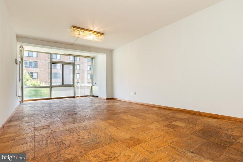 730 24th St NW #414, Washington, DC 20037