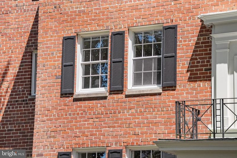 6617 E Wakefield Dr #B1, Alexandria, VA 22307