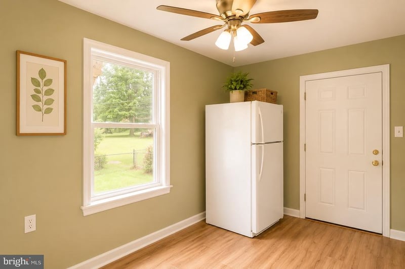 537 E Indian Spring Dr, Silver Spring, MD 20901