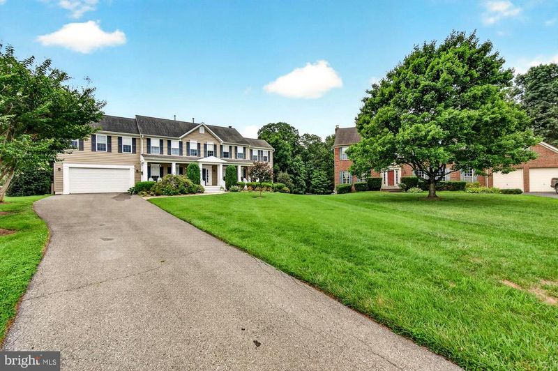 16900 Hillard St, Poolesville, MD 20837