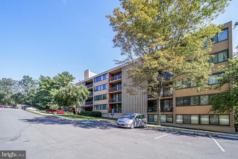 4 S Van Dorn #602, Alexandria, VA 22304