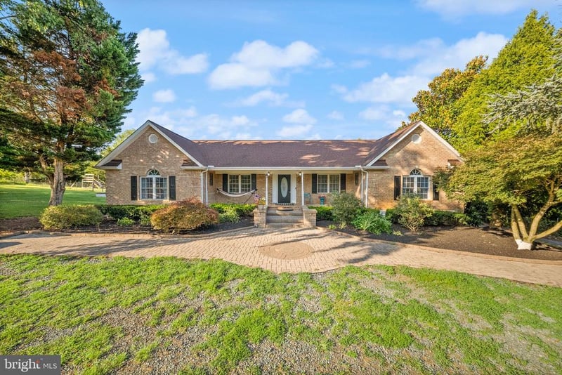 14481 Warrenton Rd, Fredericksburg, VA 22406