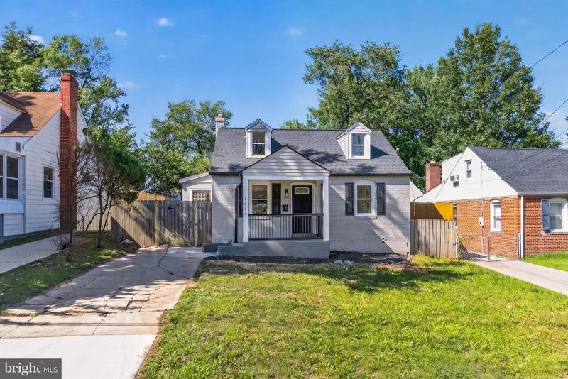 1014 Crawford Dr, Rockville, MD 20851