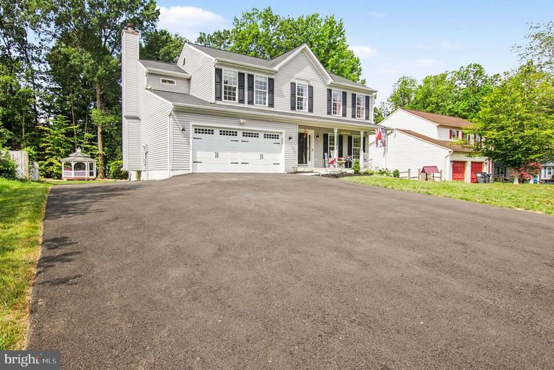 59 Briarwood Dr, Fredericksburg, VA 22405