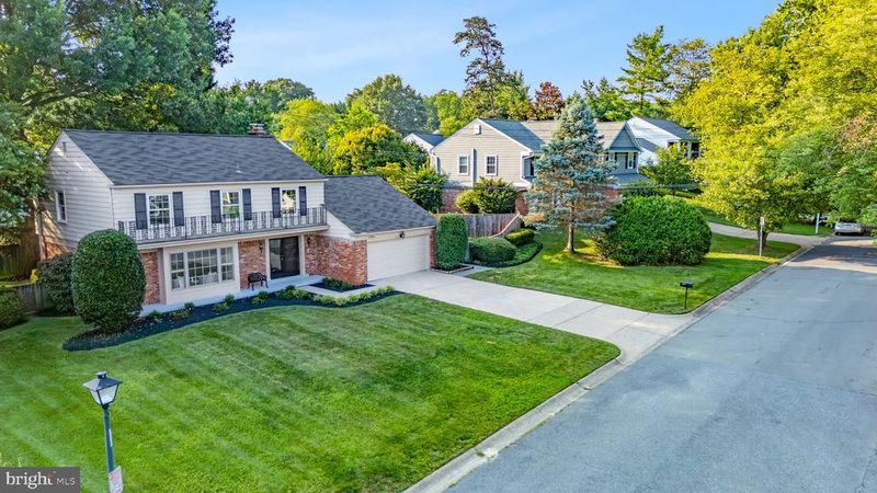11006 Old Coach Rd, Potomac, MD 20854