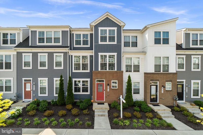 405 Gillespie Dr, Frederick, MD 21702