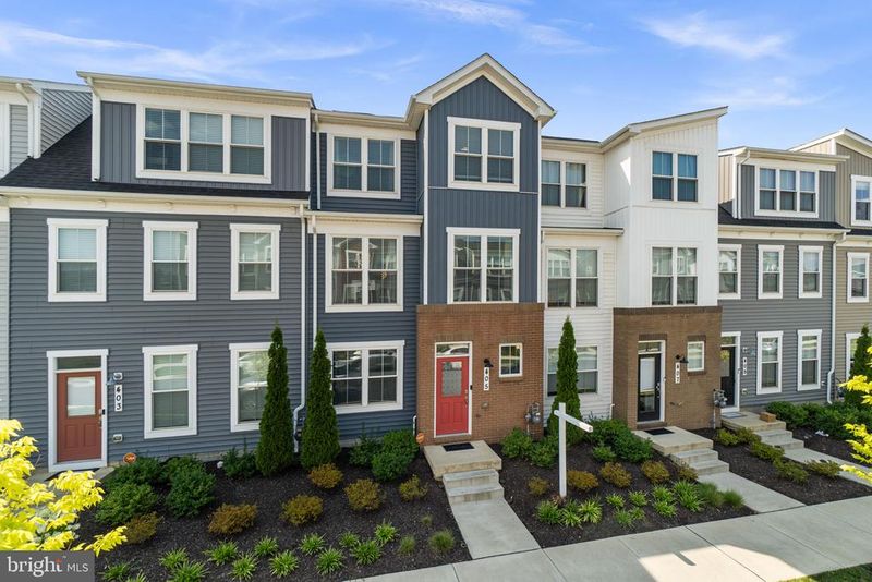 405 Gillespie Dr, Frederick, MD 21702