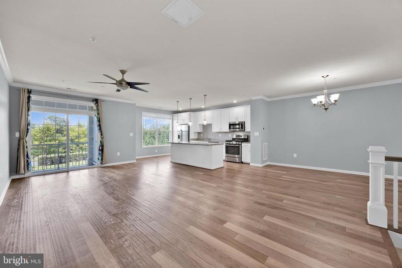 23305 Milltown Knoll Sq #103, Ashburn, VA 20148