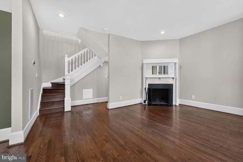 509 3rd St NE, Washington, DC 20002