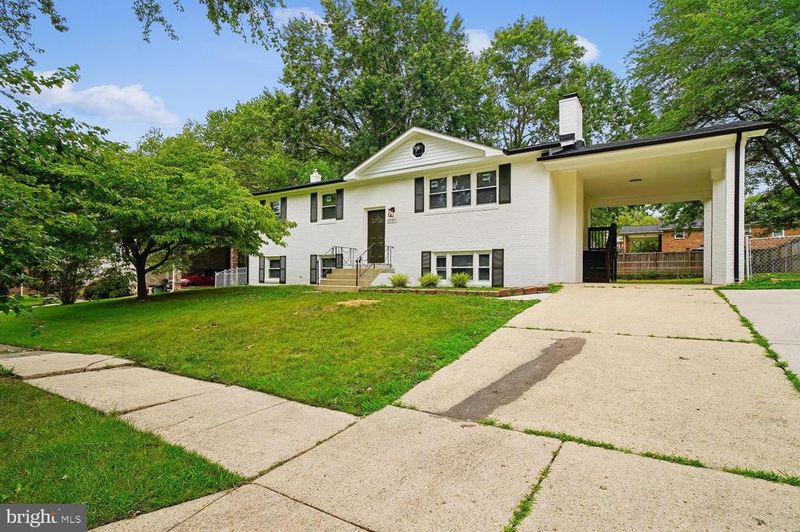 6904 Fulford St, Clinton, MD 20735