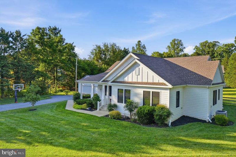 17601 Crystal Spring Ter, Ashton, MD 20861