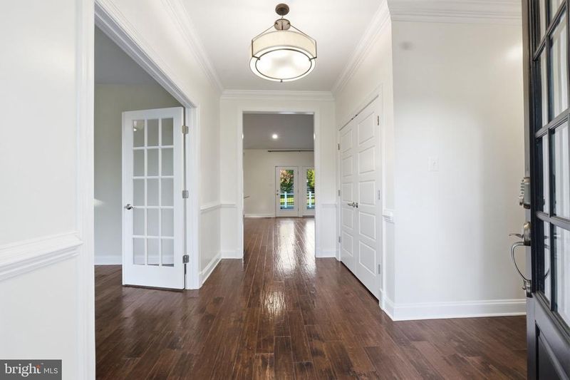17601 Crystal Spring Ter, Ashton, MD 20861