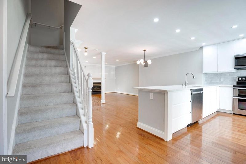 5610 Gosling Ct, Clifton, VA 20124
