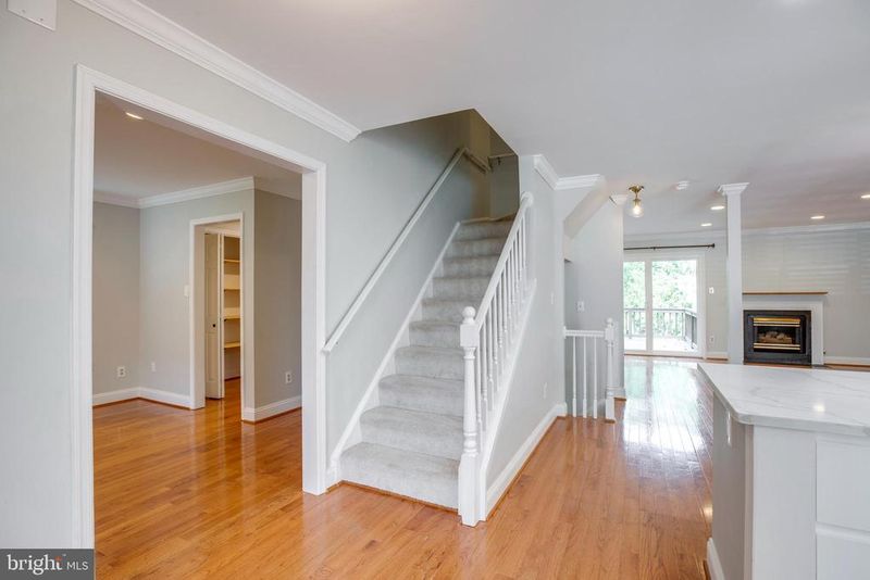 5610 Gosling Ct, Clifton, VA 20124