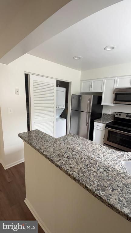2602 S Arlington Mill Dr, Arlington, VA 22206