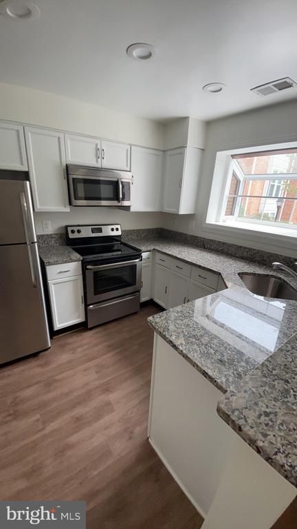 2602 S Arlington Mill Dr, Arlington, VA 22206