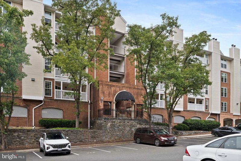 1504 Lincoln Way #133, Mclean, VA 22102