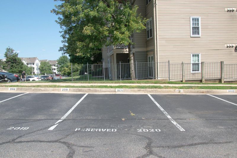 1060 Gardenview Loop #203, Woodbridge, VA 22191