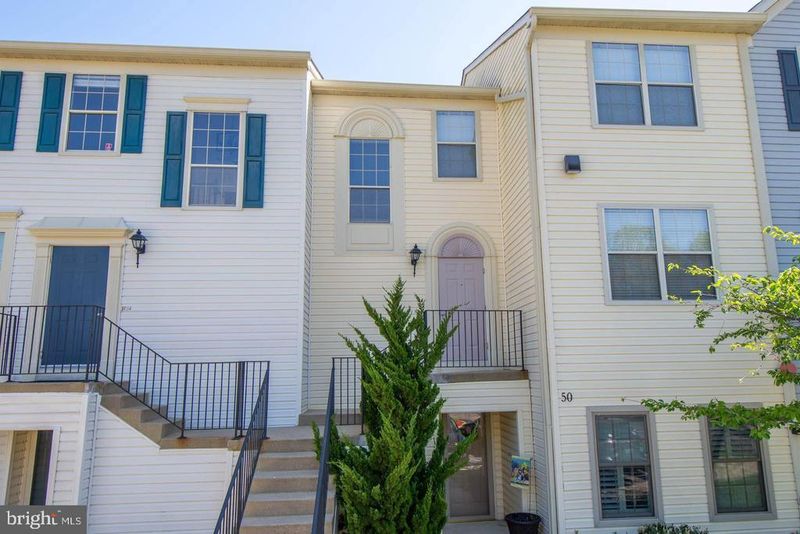 50 Sandstone Ct #G, Annapolis, MD 21403