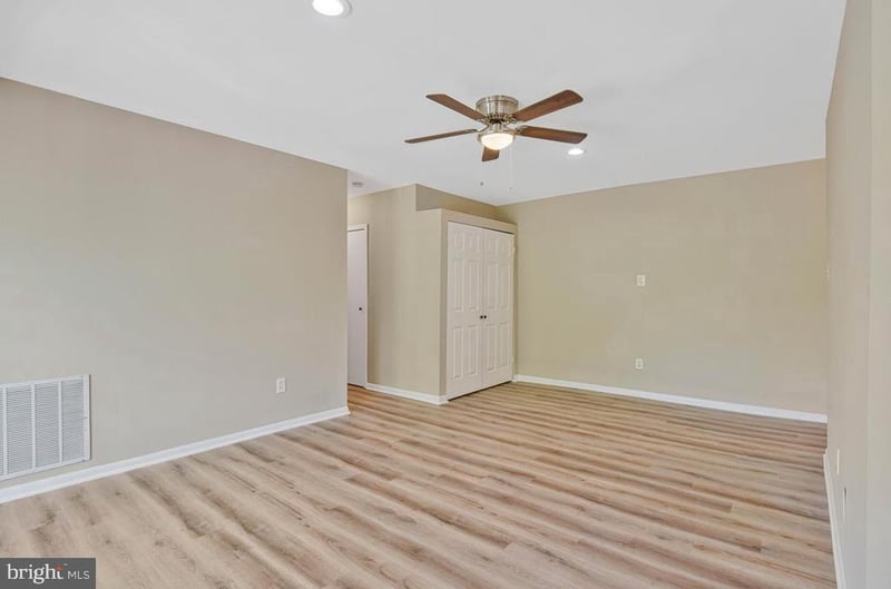 7589 Margate Ct #201, Manassas, VA 20109