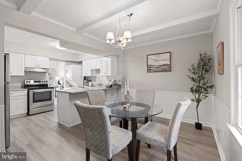14479 Saint Germain Dr, Centreville, VA 20121