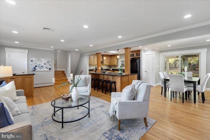 6163 Kellogg Dr, Mclean, VA 22101