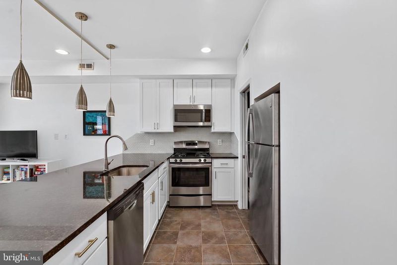 2024 15th St NW #3, Washington, DC 20009